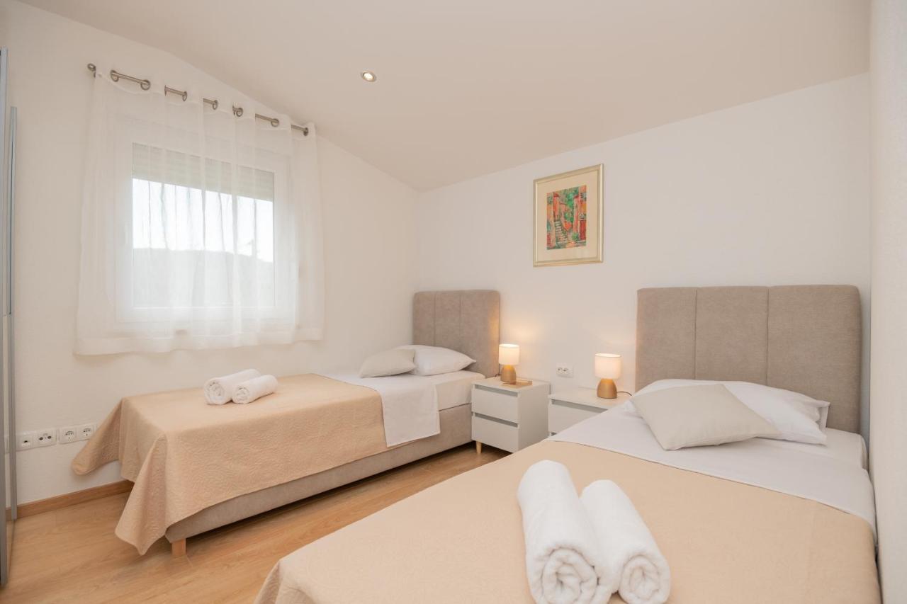 Holiday Home Terra Roca - Imotski, Natural Environment With Complete Peace And Quiet. Buitenkant foto